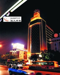 钟表夜晚发光效果