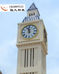 四面建筑塔钟